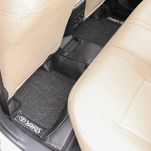 کفپوش نسل جدید تویوتا یاریس Toyota Yaris برند R-405) ECCCO)