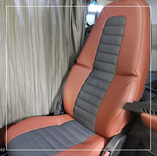 روکش صندلی ولوو Volvo FH500 مدل تیوولی برند R-1535) ECCCO)